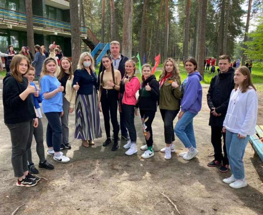 Студенты брянских педагогических колледжей прошли «Областную школу вожатых»