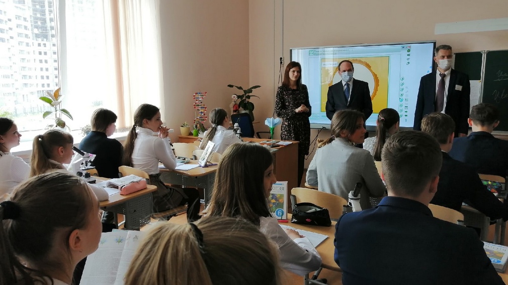 Депутат Госдумы Вячеслав Никонов дал высокую оценку образовательным учреждениям Брянщины