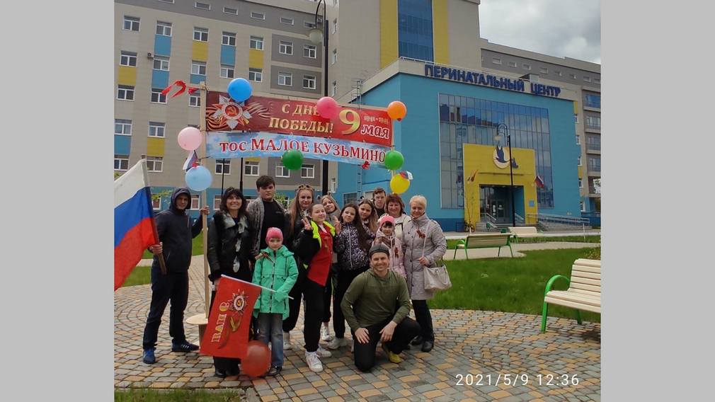 Медиков и пациентов брянских больниц активисты ТОС «Малое Кузьмино» порадовали концертом