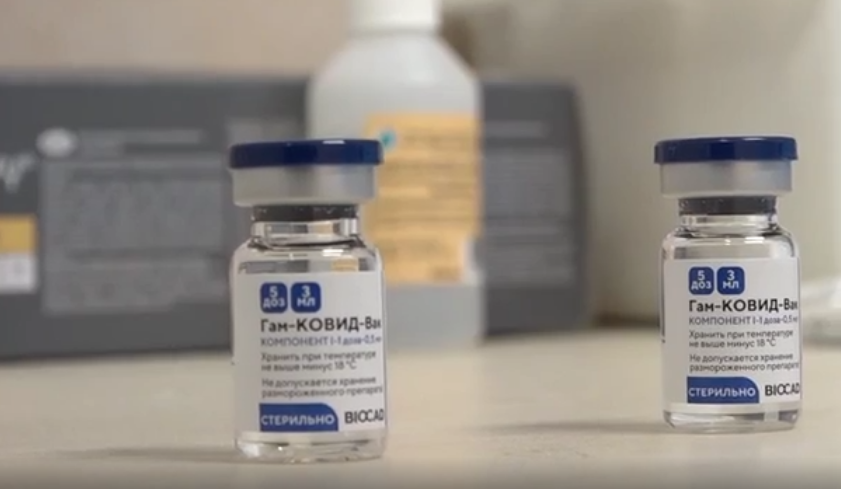 На Брянщине 157425 жителей сделали прививку от коронавируса