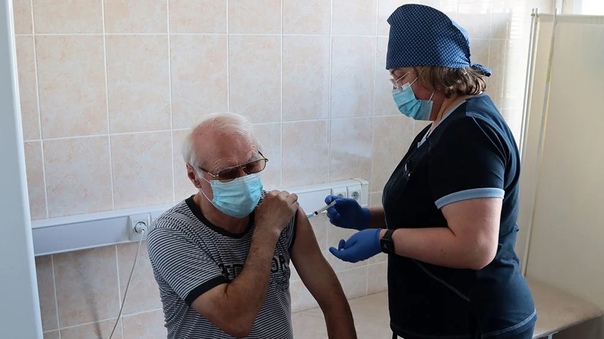 Брянцам о правилах вакцинации людей старшего поколения напомнил Роспотребнадзор