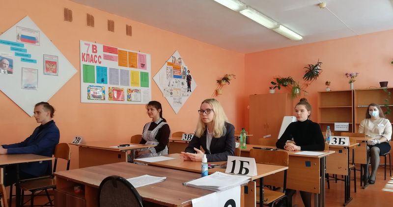 Свыше 1,1 тысячи человек сдали ЕГЭ по биологии в этом году в Брянской области