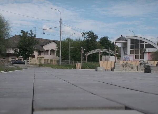 Пролетарский сквер в Брянске обещают отремонтировать в июле