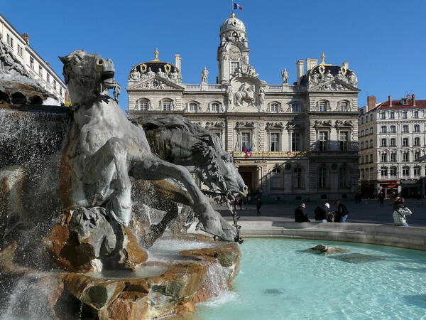 Брянская студентка станет преподавателем-ассистентом в лицее во Франции