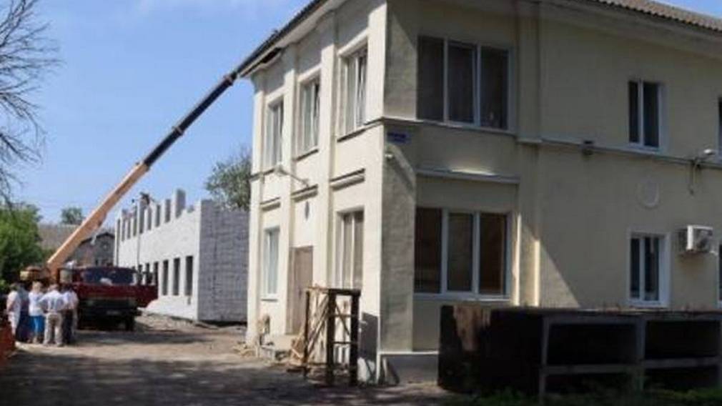 В брянской школе искусств №3 имени Свиридова первый этаж нового корпуса возведен