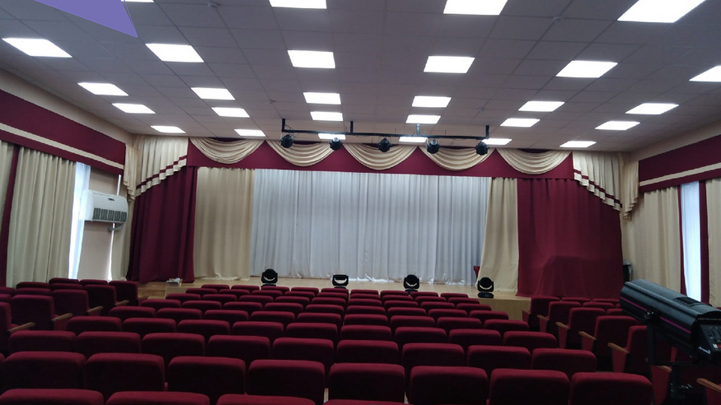 В брянском Новозыбкове завершается ремонт здания ДШИ имени Кобзона