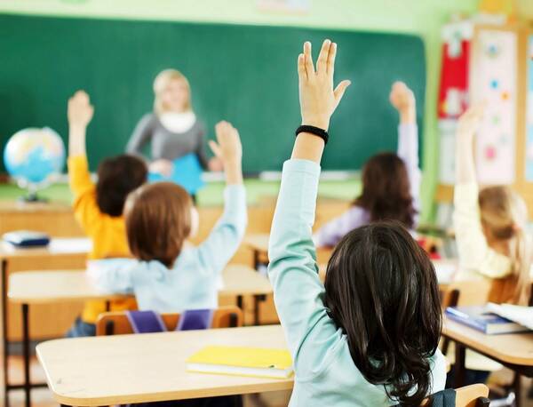 В Брянской области вручат денежные премии лучшим педагогам