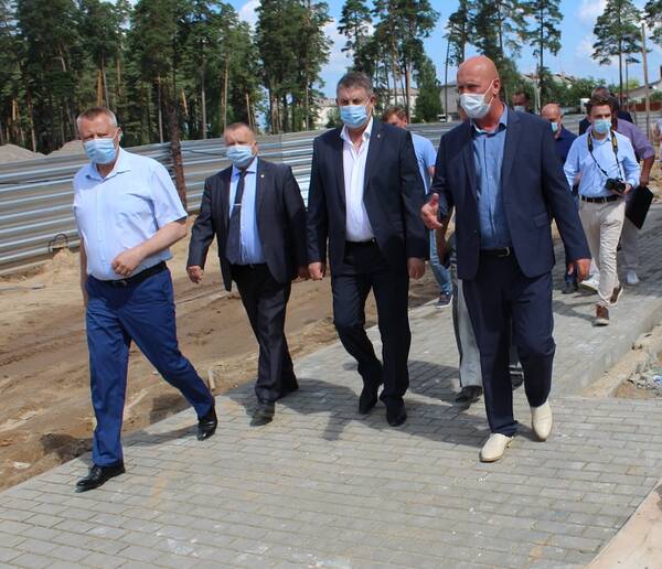 Губернатор поддержал проект создания лыжной трассы в лесном массиве Жуковки