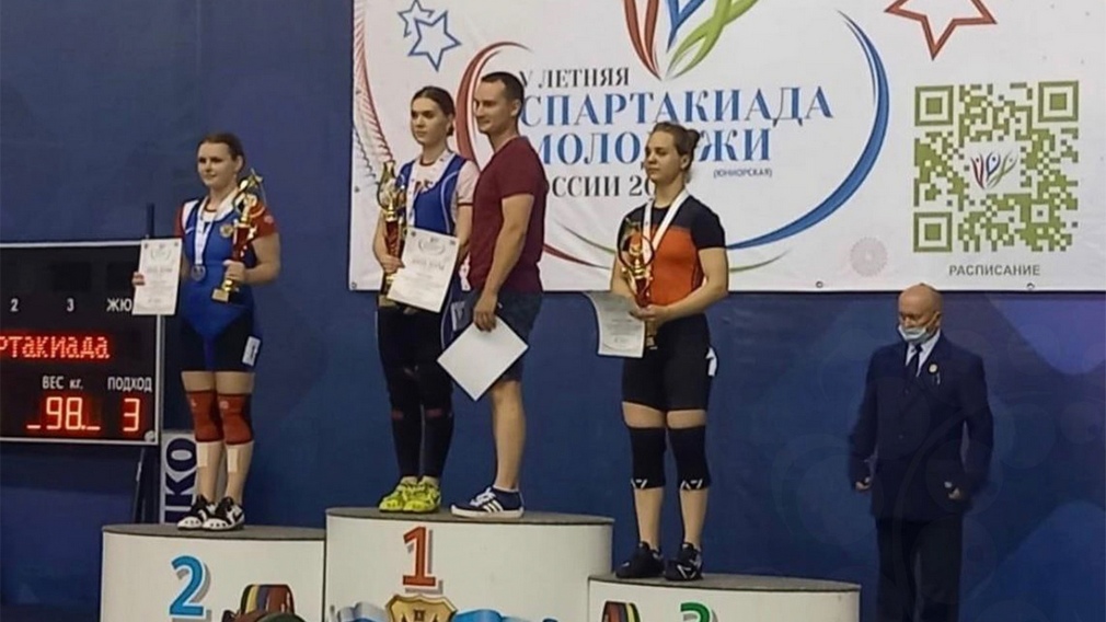 Брянская спортсменка Ирина Чибисова заняла I место в спартакиаде по тяжелой атлетике