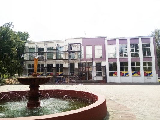 В брянской Жуковке отремонтируют культурно-досуговый центр за 2 млн рублей