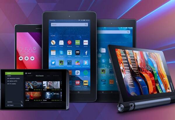 Среди вакцинированных брянцев разыграют 20 планшетов и смартфонов