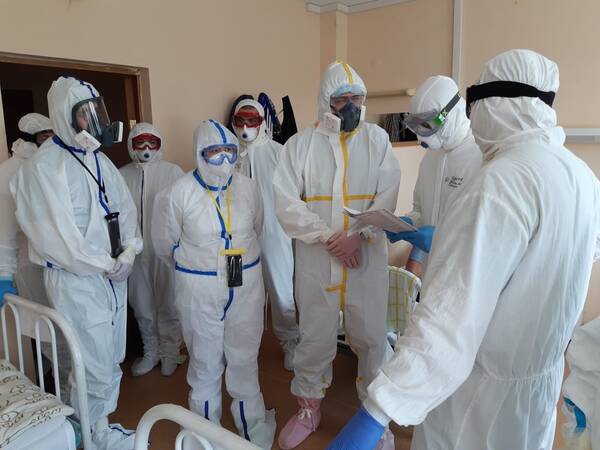 Брянщине выделили 43 млн рублей на доплаты работникам с ковидными пациентами