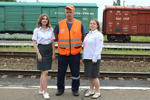 Сопровождают нас в пути…