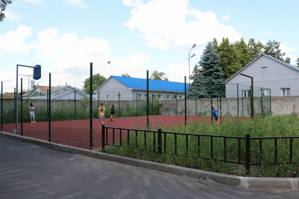 В Брянске завершаются благоустройство 10 дворов