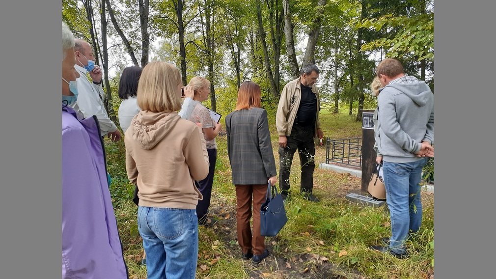 Сотрудники МК «Партизанская поляна» провели круглый стол