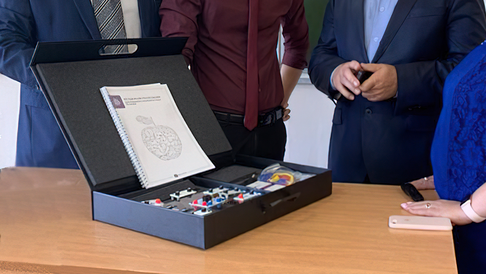 В Брянскую гимназию №3 поступила цифровая лаборатория