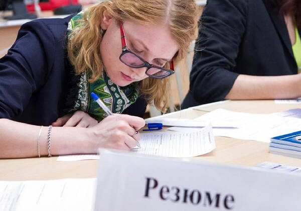 В Брянске реализуется программа субсидированного найма