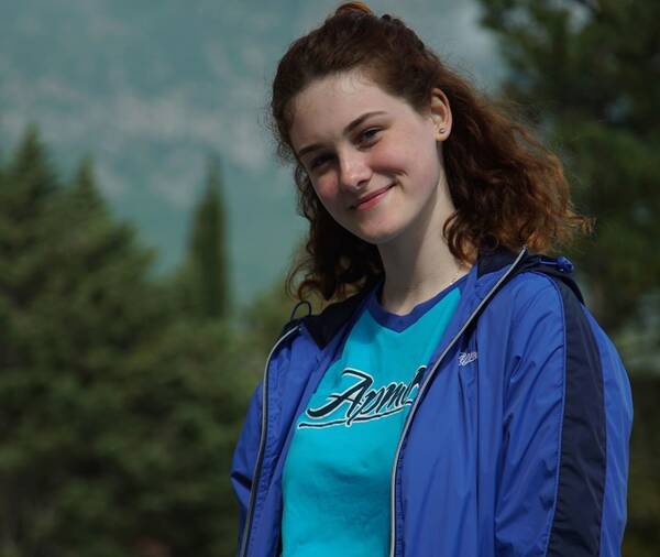 Брянская школьница Алина Сафронова примет участие в суперфинале юбилейного Х сезона конкурса чтецов