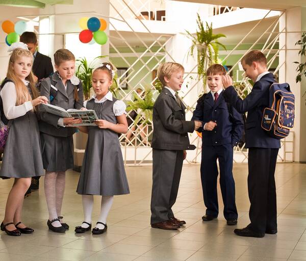 Лучшую школьную одежду выберут для брянских учеников