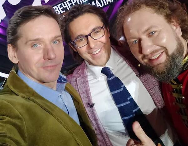 Сегодня в 18.00 брянский ансамбль «Бабкины внуки» покажут на телеканале «Россия-1»