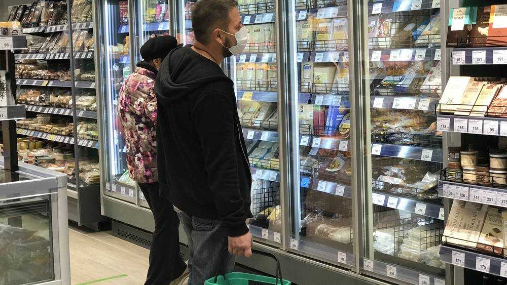 В Брянске за выходные дни  18 нарушителей масочного режима наказали