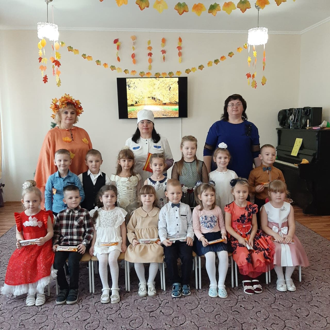 Золотая осень в «Аленьком цветочке»