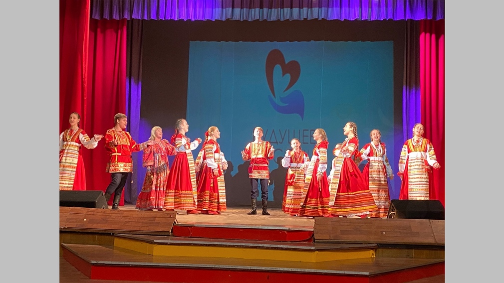 Брянский ансамбль «Зарянка» стал лауреатом VII национальной премии «Будущее России»