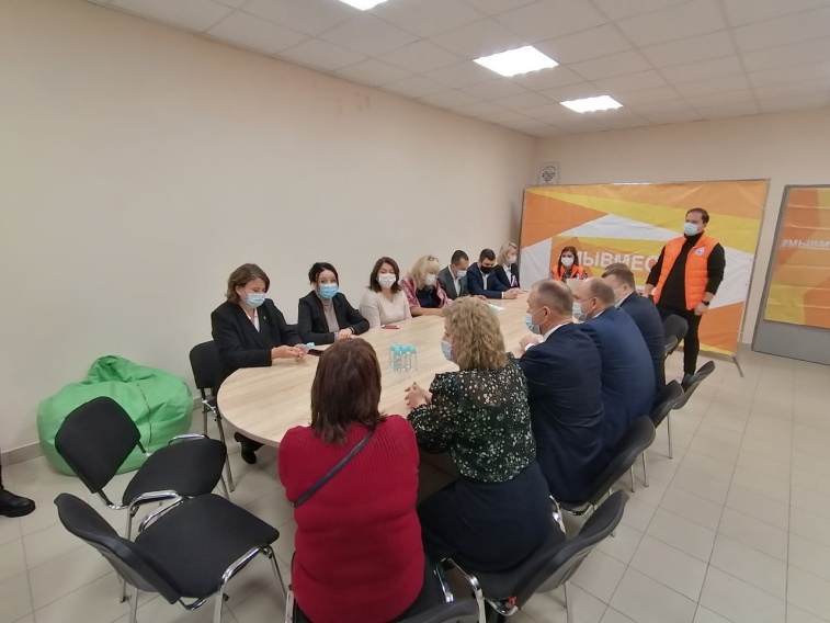 В Брянске открылся волонтерский штаб «Мы вместе»