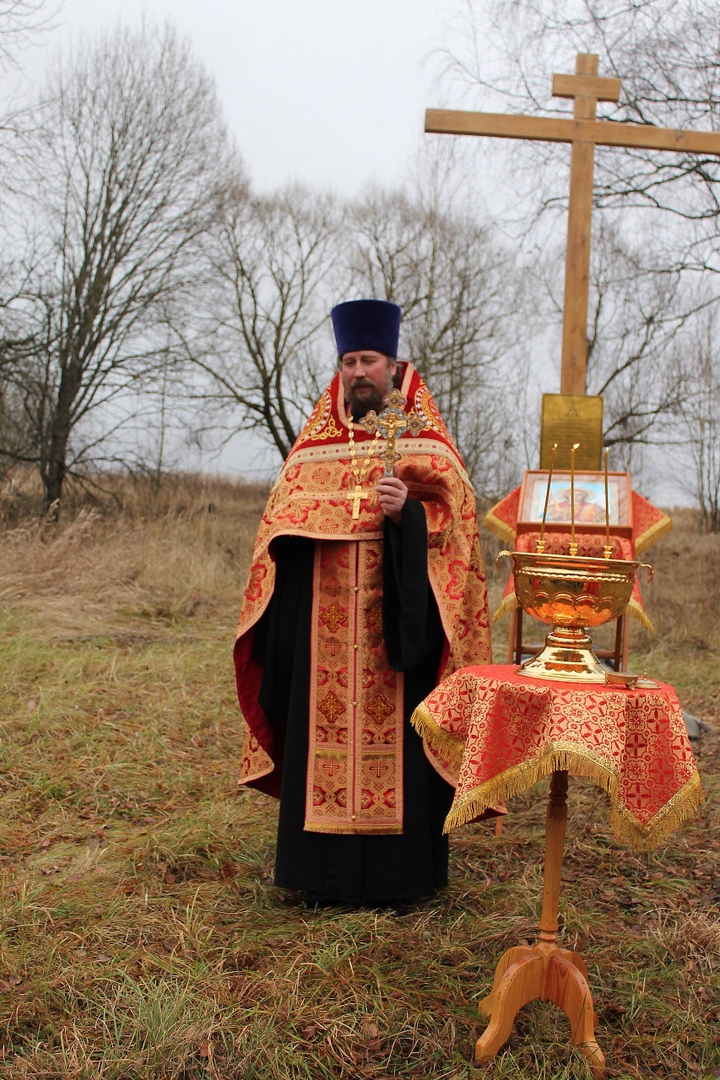 На месте разрушенного храма в селе Речица освящен Памятный Крест