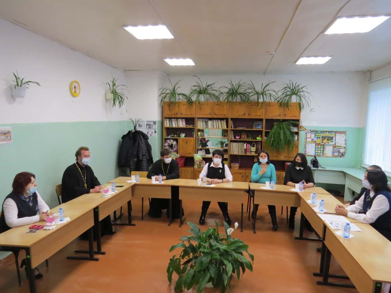 Делегация епархиального отдела религиозного образования и катехизации посетила Карачевское благочиние