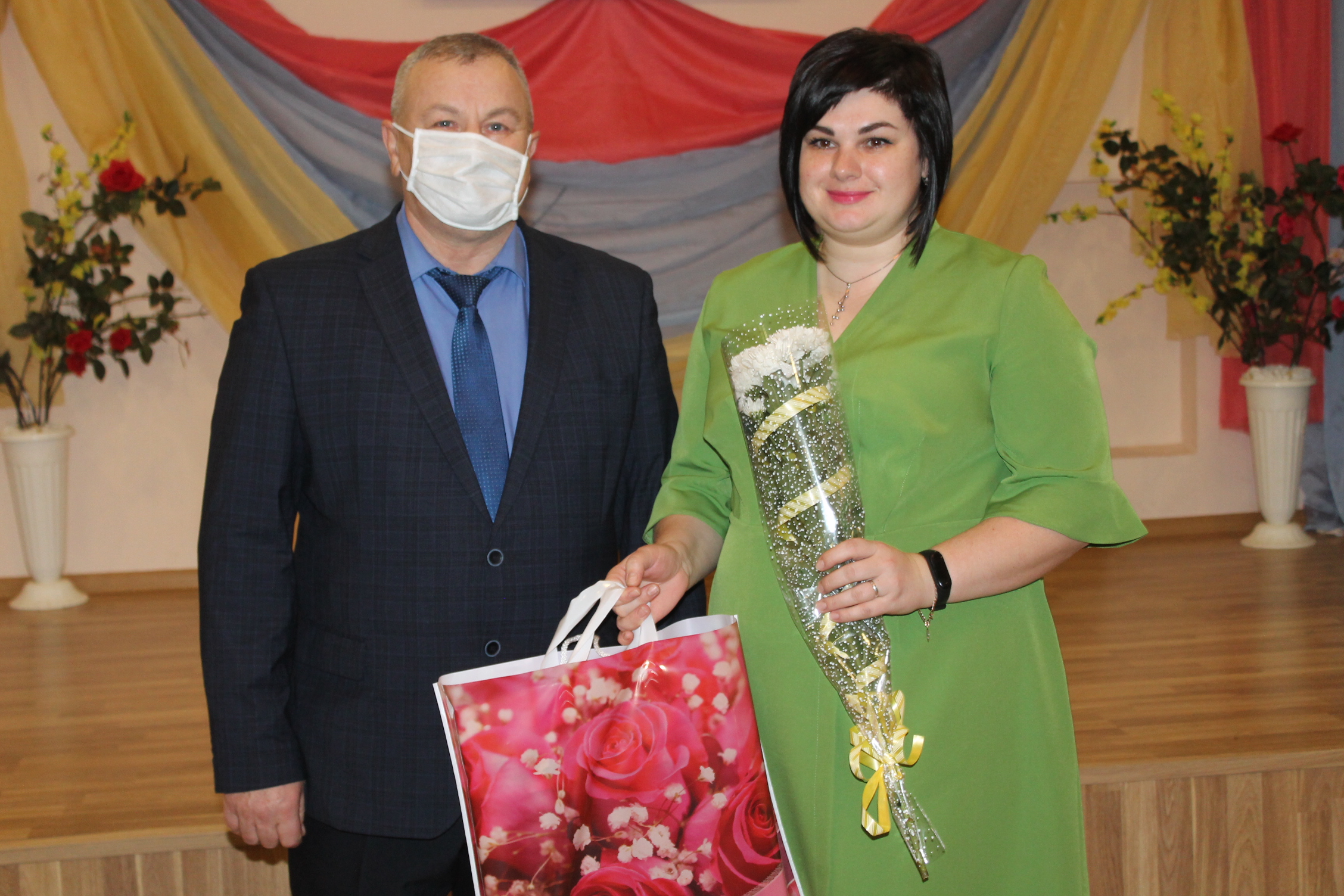 В Карачеве прошел праздничный концерт