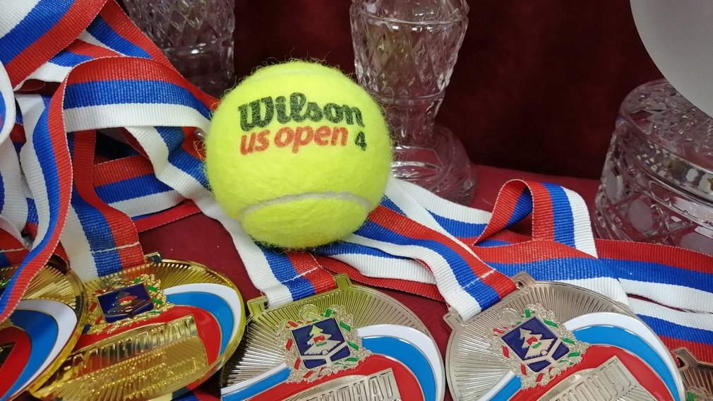 В Брянском теннисном центре с 11 по 19 декабря пройдут Всероссийские соревнования «Хрустальный мяч»