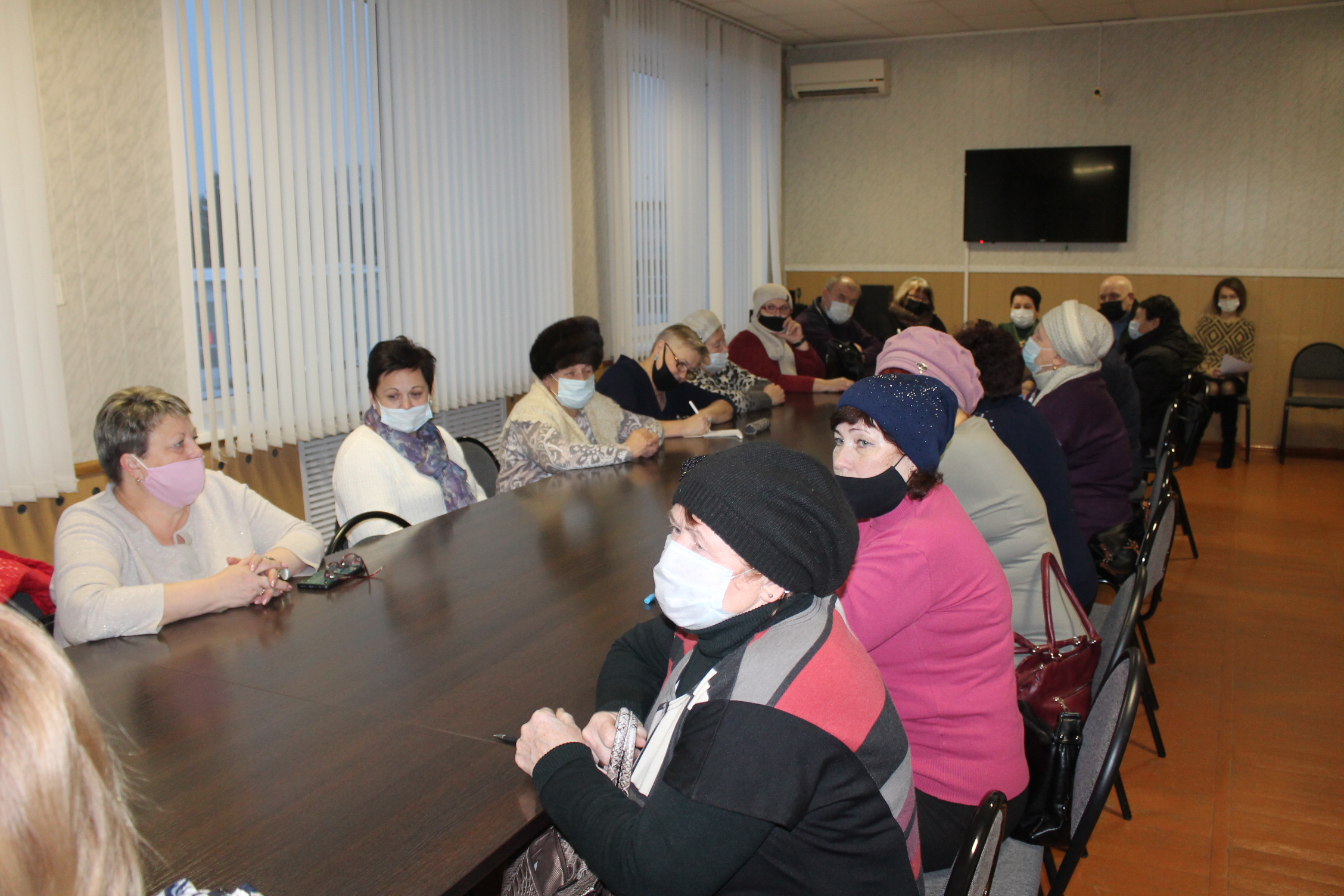 Врио главы администрации Карачевского района провел рабочую встречу с уличкомами