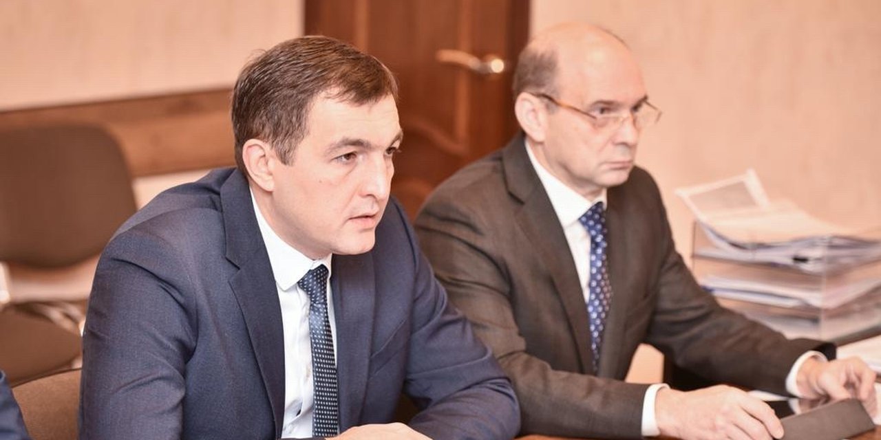 Шестеро брянских терапевтов удостоились премии «Врач с большой буквы»