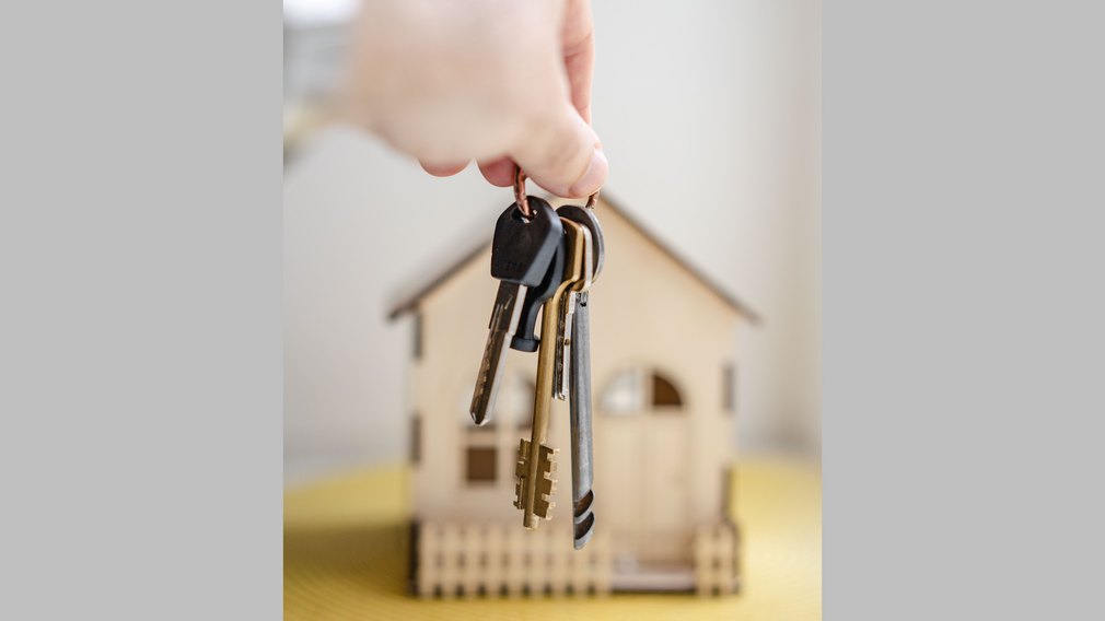 В 2022 году для тренеров Брянщины приобретут 19 квартир