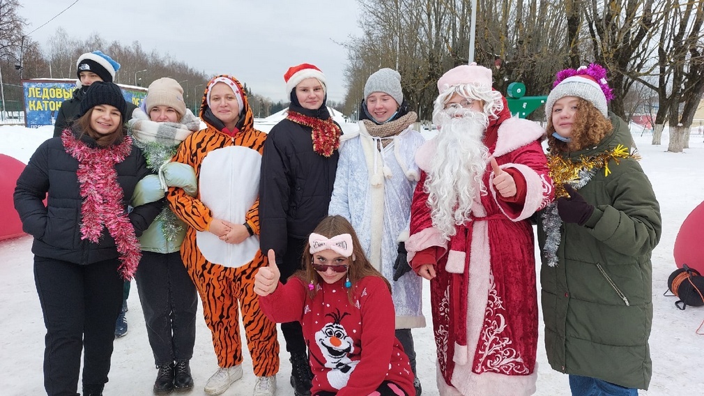 Брянцы поучаствовали в забеге на 2022 м «Бежим в здоровый Новый год»