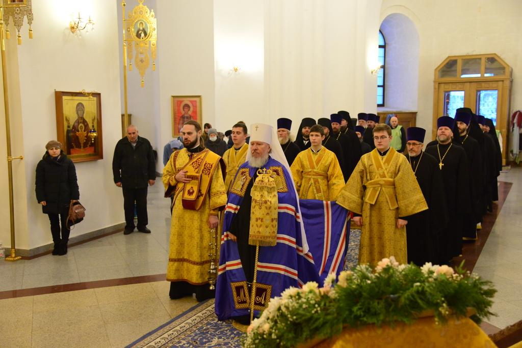 Благочинный Карачевкого церковного округа сослужил Митрополиту Брянскому и Севскому Александру в день его тезоименитства
