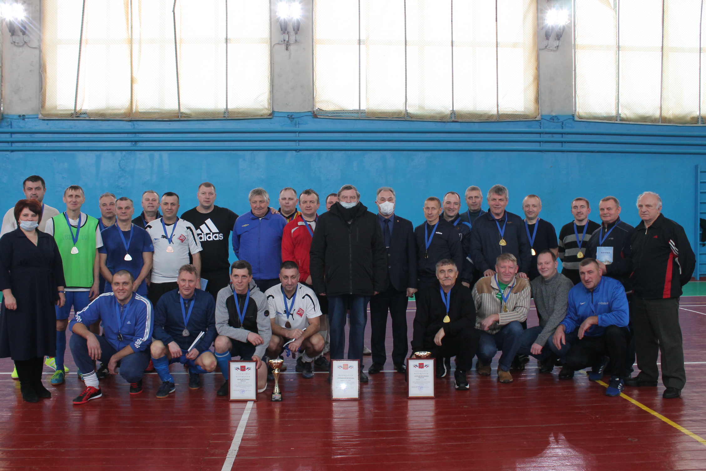 В Карачеве прошел Кубок по мини-футболу среди ветеранов спорта