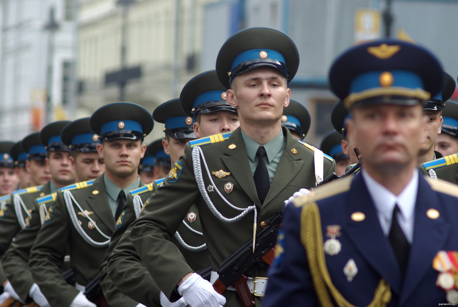 Военные ВУЗы приглашают абитуриентов