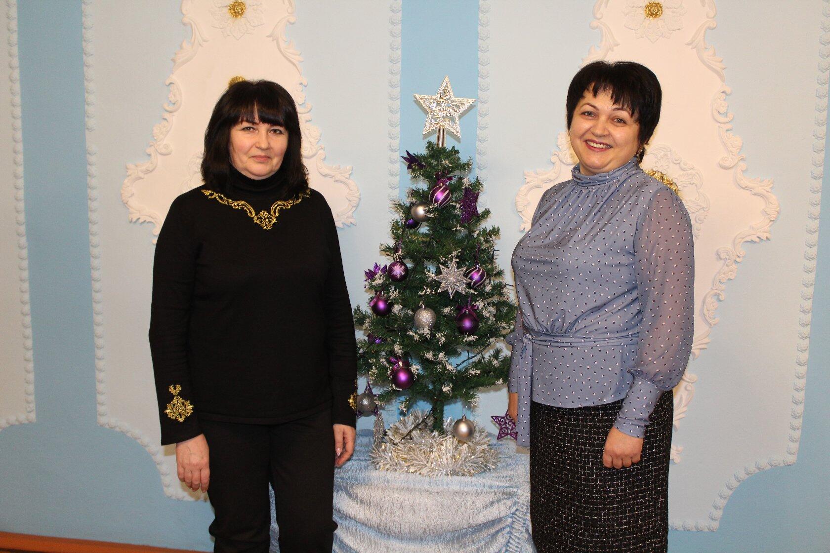 Работники Карачевского отдела ЗАГС участвуют в жизни каждого