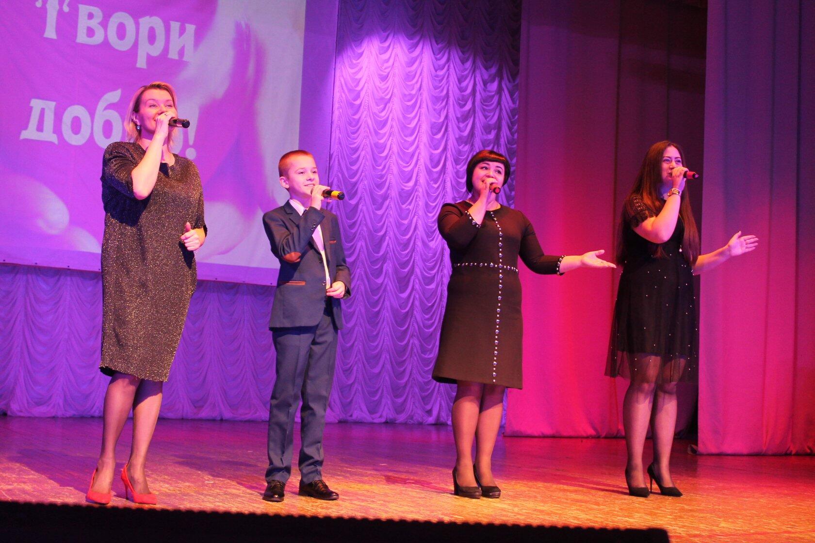 В Карачеве прошел концерт, приуроченный ко Дню инвалидов