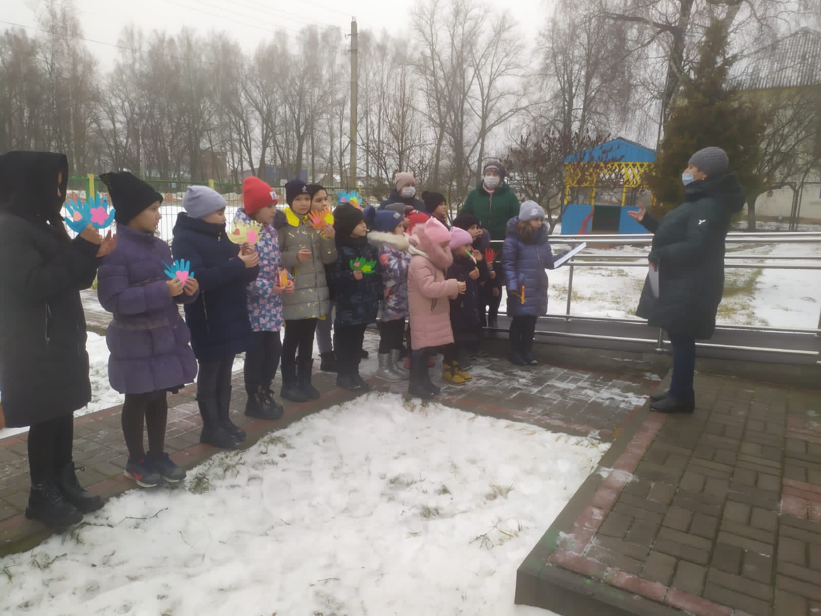 В Карачеве прошла акция «Ладошка доброты»