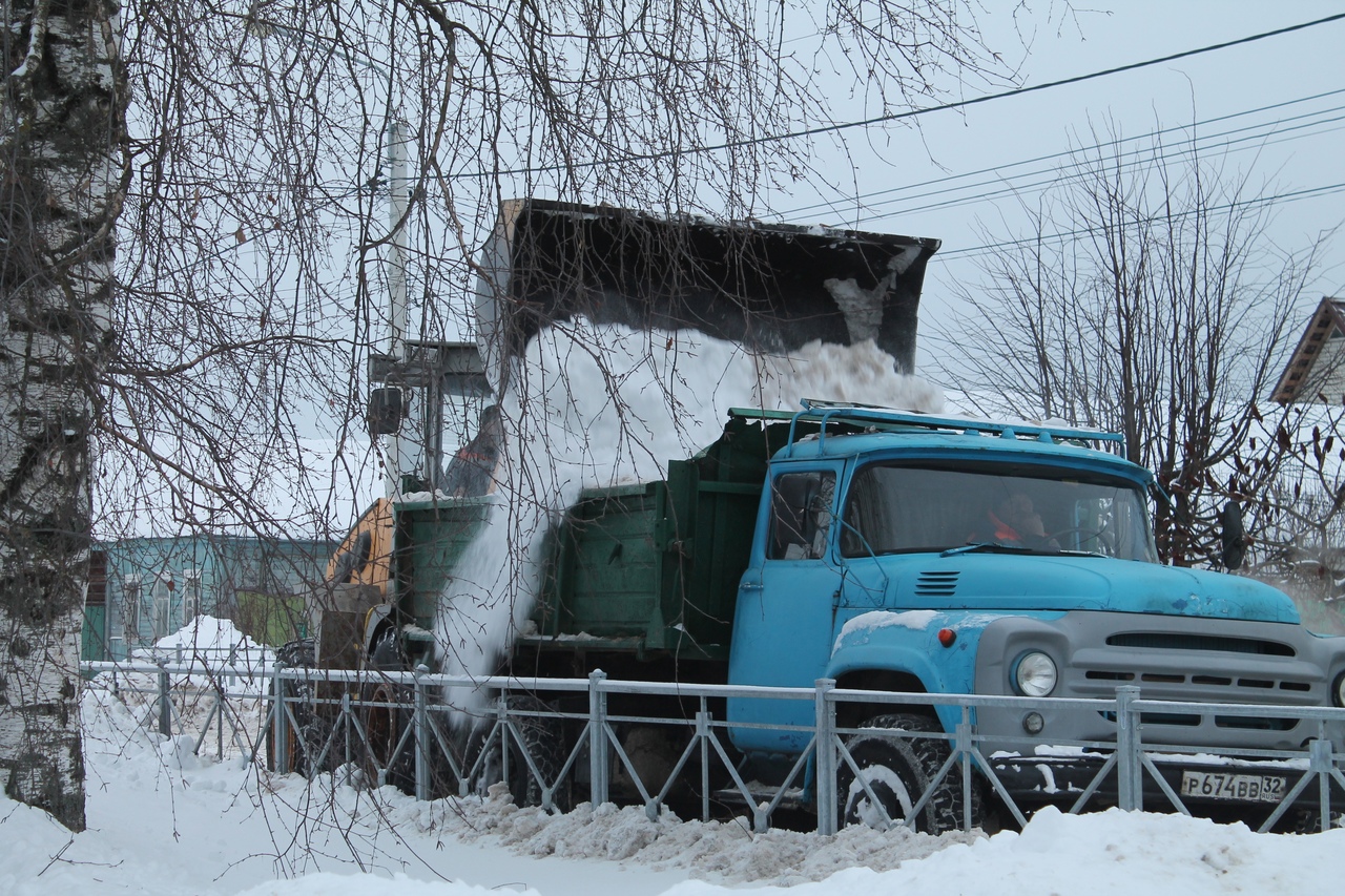  Последствия обильного  снегопада в Карачеве  ликвидируются