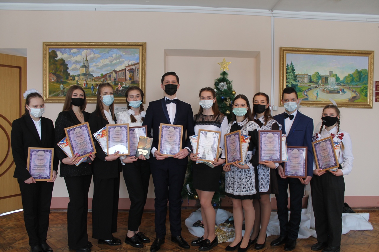 За ними — будущее района