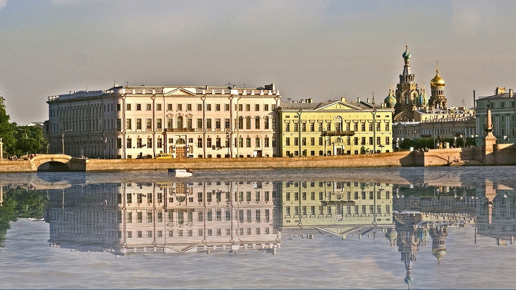В этом году курсы повышения квалификации в престижных вузах посетят более 330 работников культуры Брянской области