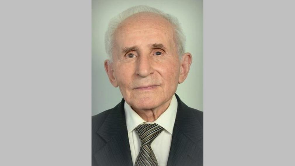 Брянский профессор Аркадий Голованевский создал поэтический словарь Ф.И.Тютчева