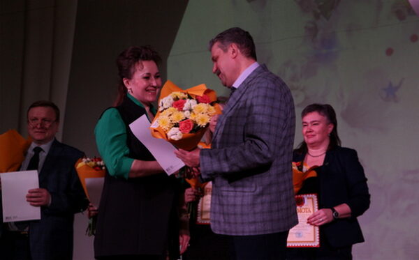 В Брянске прошел муниципальный этап областного конкурса «Сердце отдаю детям»