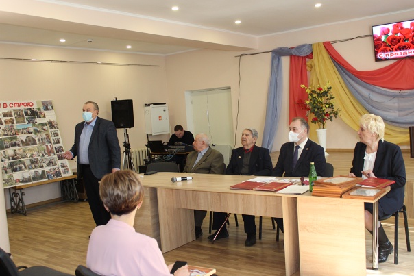 В Карачеве чествовали ветеранов