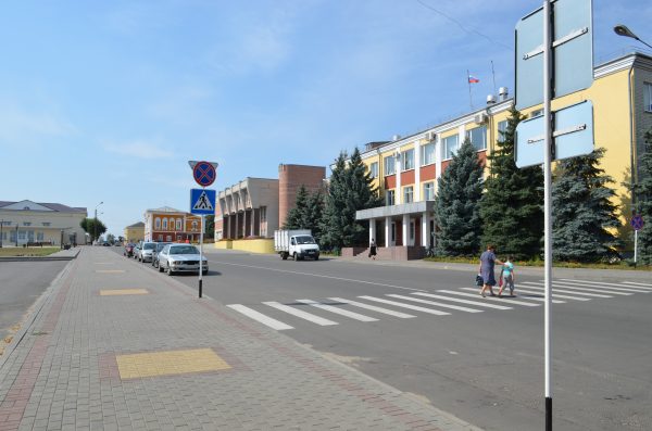 В брянском поселке Климово в этом году благоустроят 4 дворовых территории