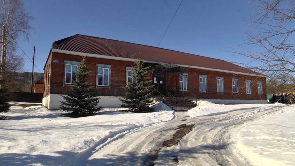 В брянском Сураже реконструируют ДШИ им. А.П.Ковалевского